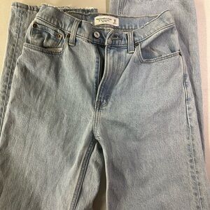Abercrombie 90s Relaxed Jeans High Rise